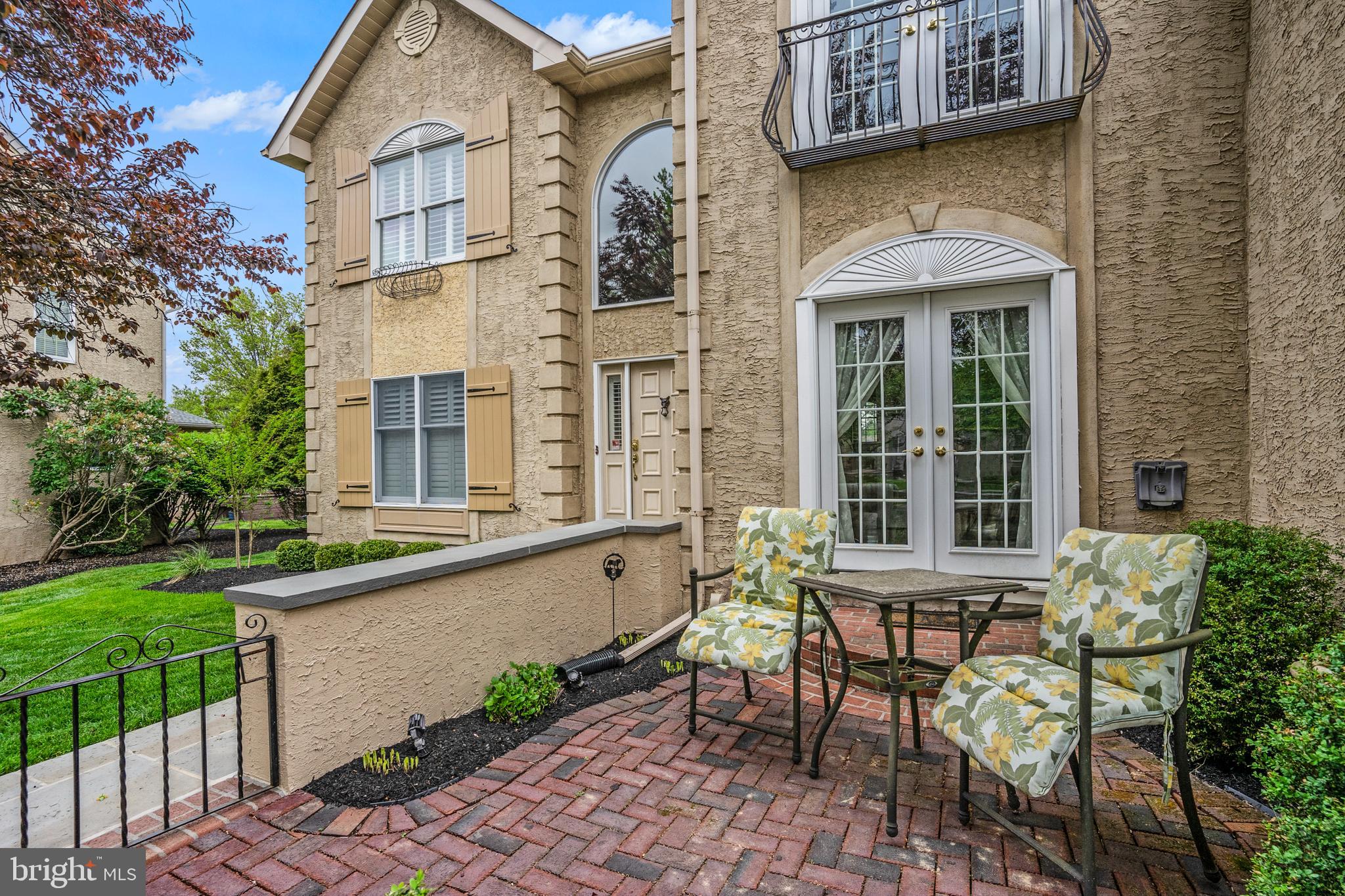 BLUE BELL CC - Residential