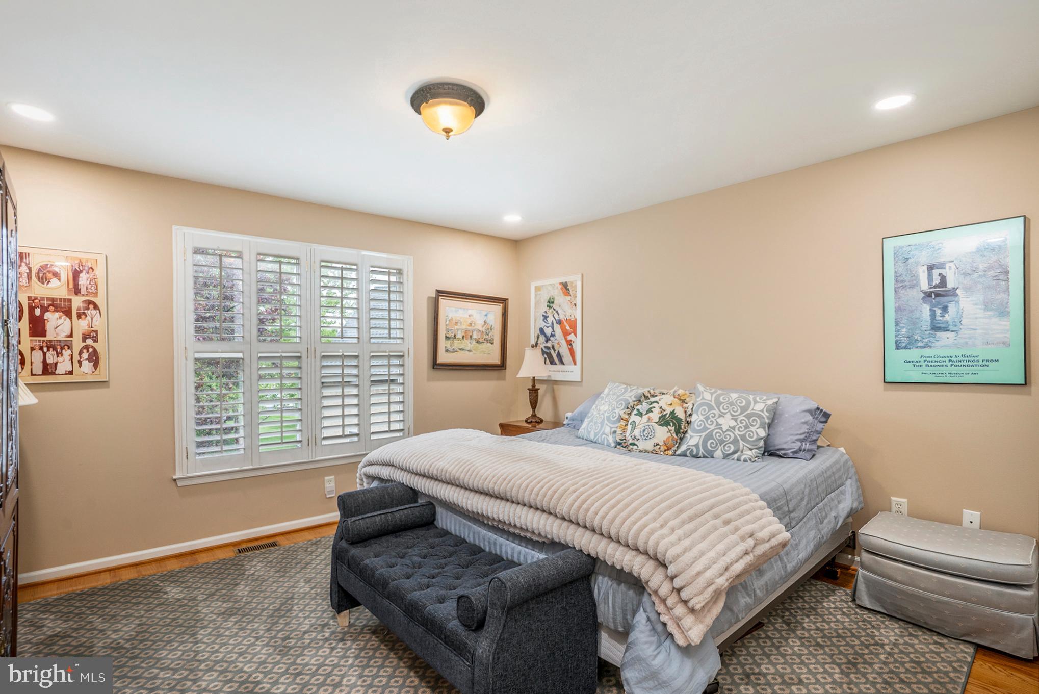 BLUE BELL CC - Residential