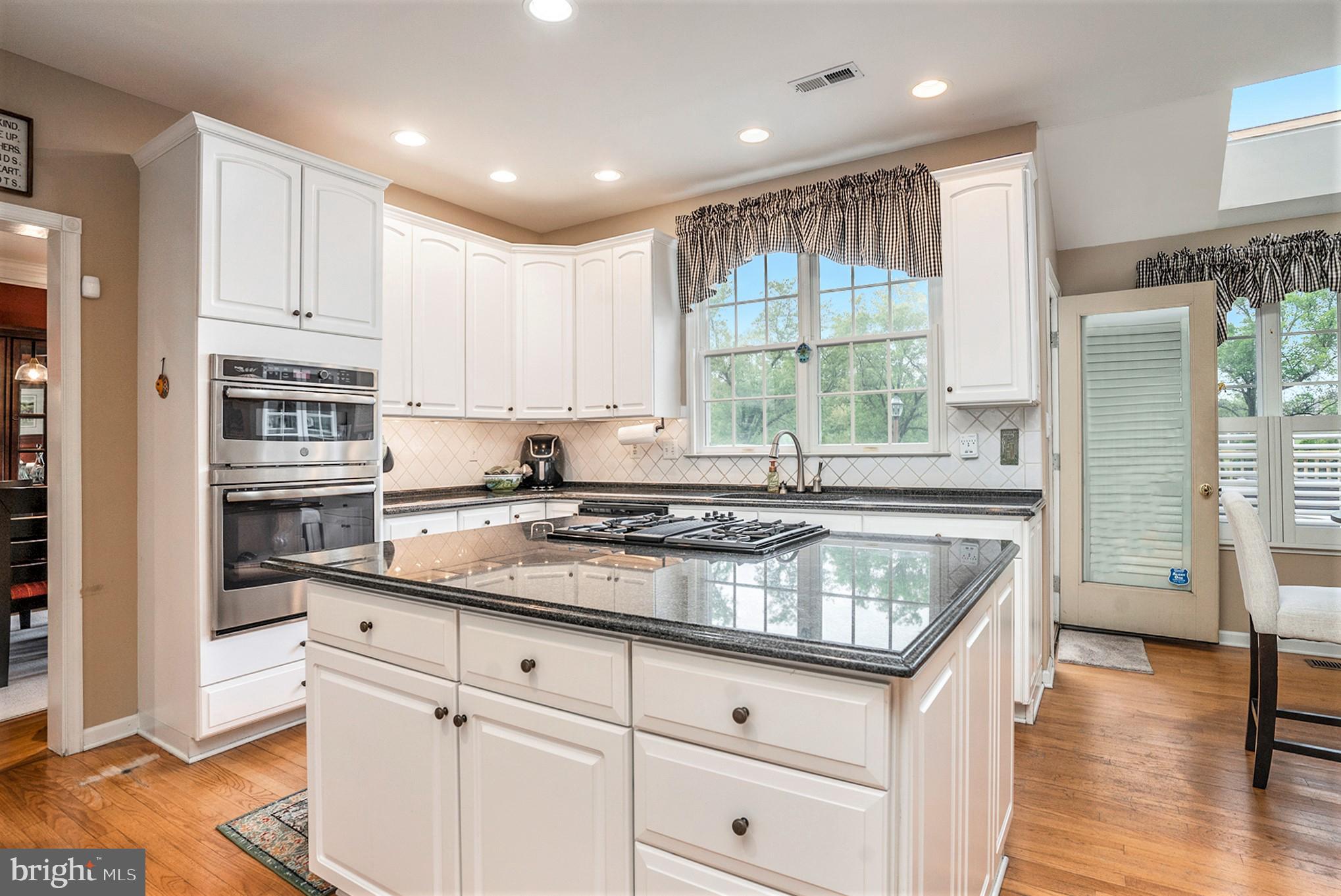 BLUE BELL CC - Residential