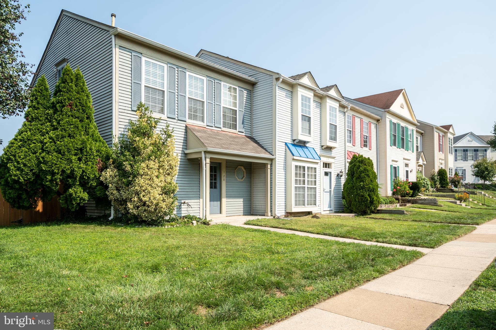 CARNABY SQUARE - Residential Lease