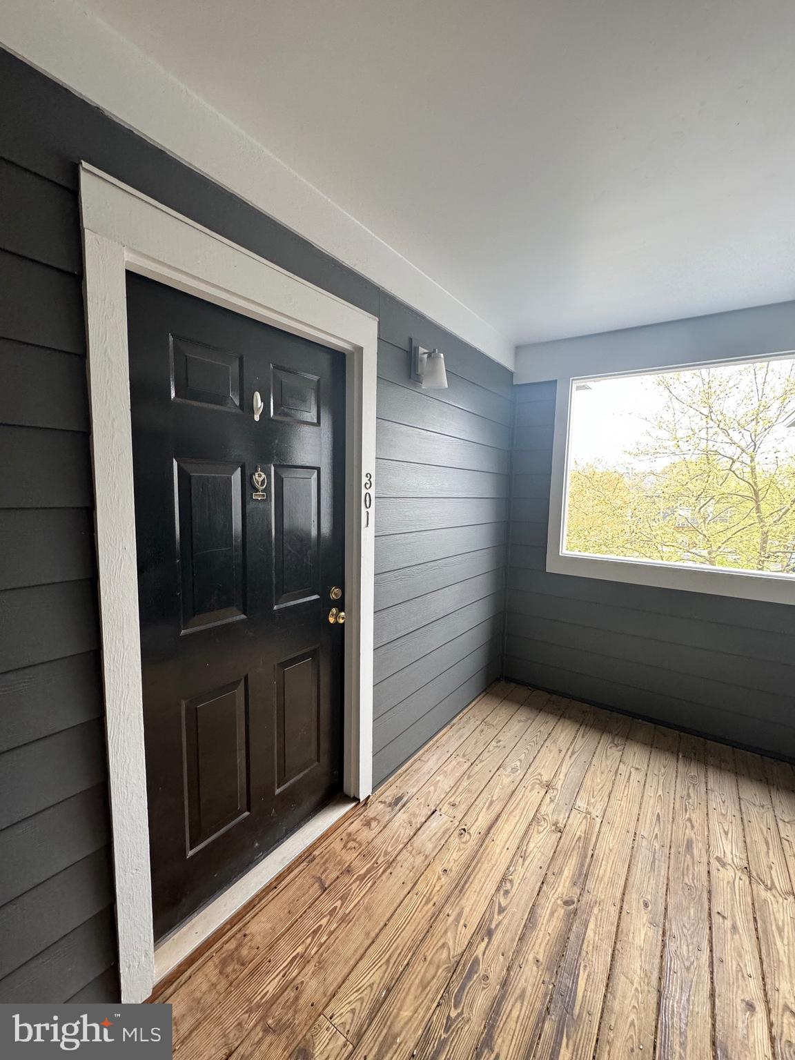 SOUTH GLEN - Residential Lease