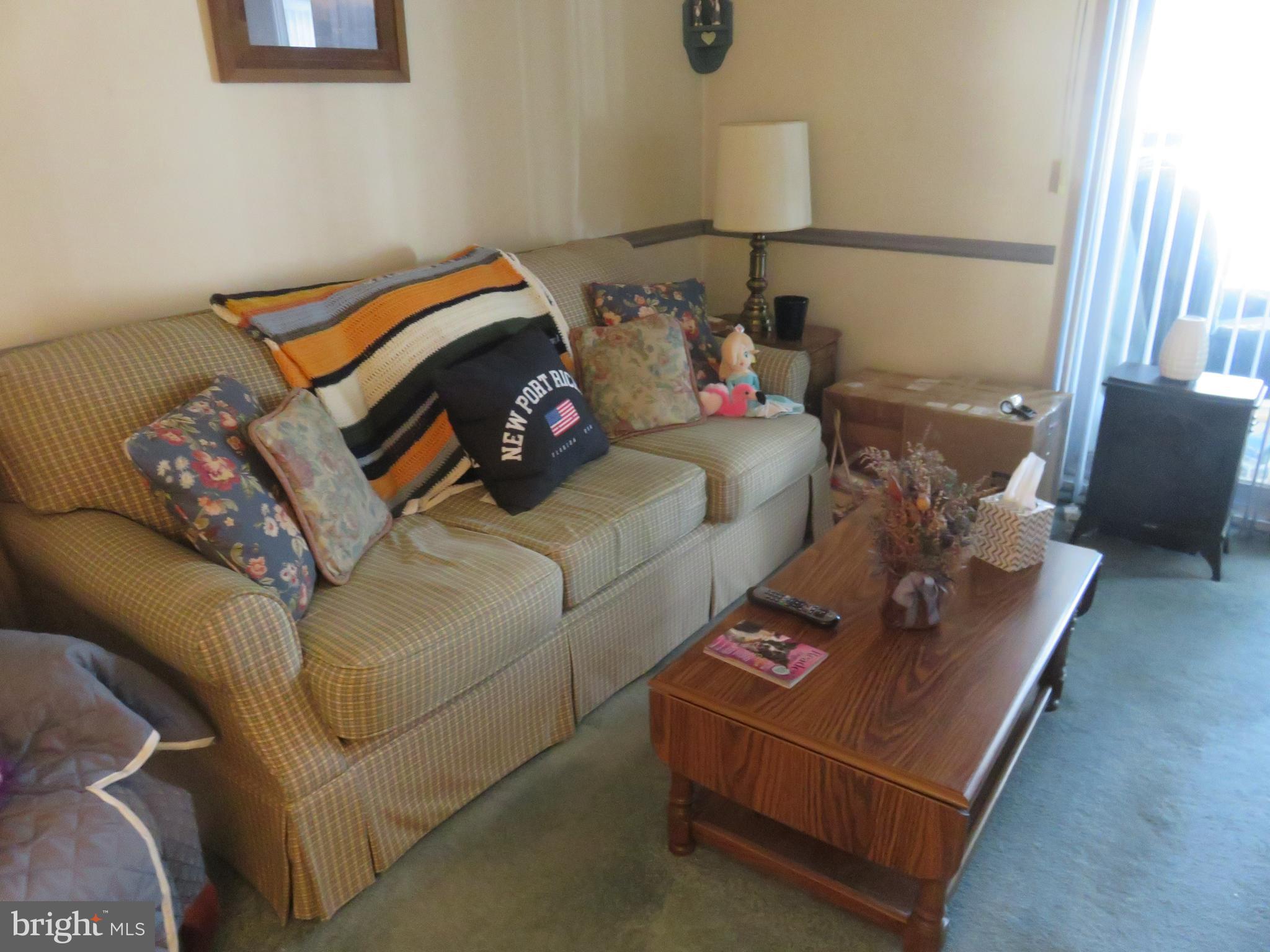 LAUREL HILLS - Residential