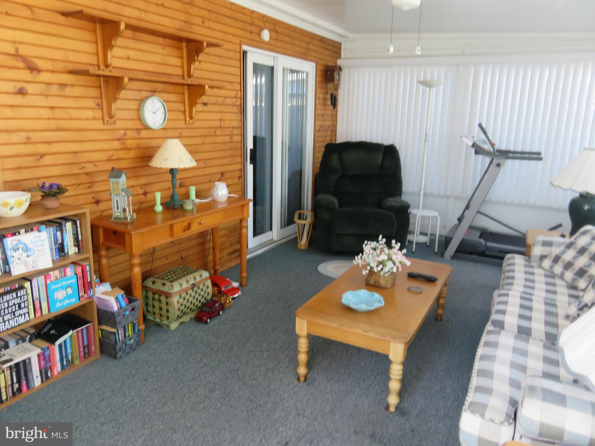 LAUREL HILLS - Residential