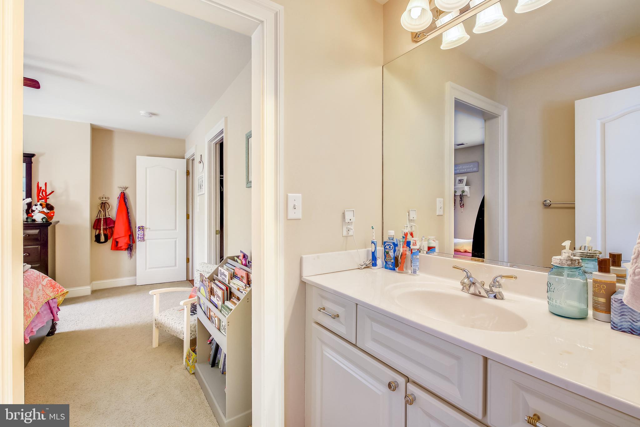 GOLF CLUB SHORES I - Residential