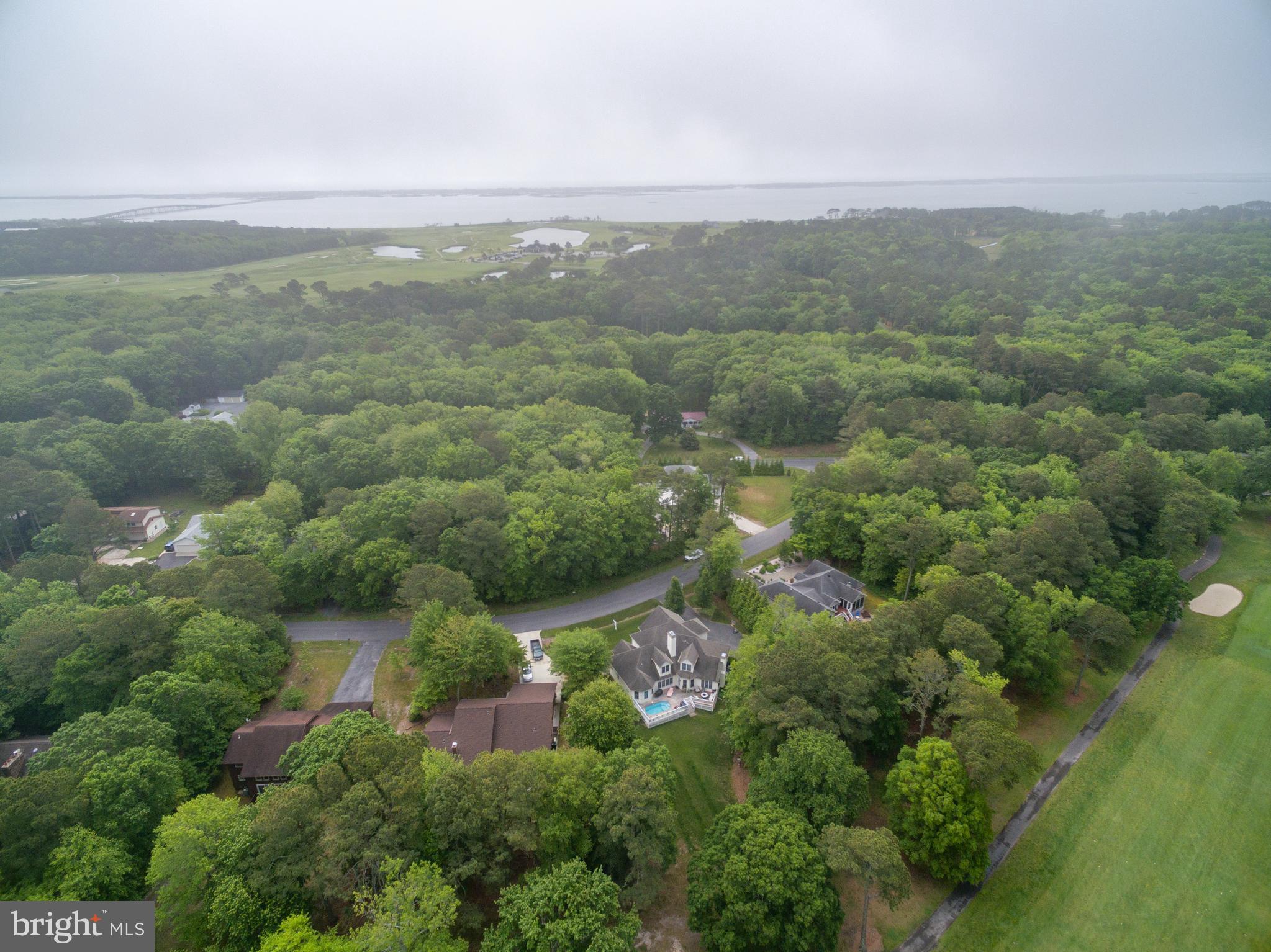 GOLF CLUB SHORES I - Residential