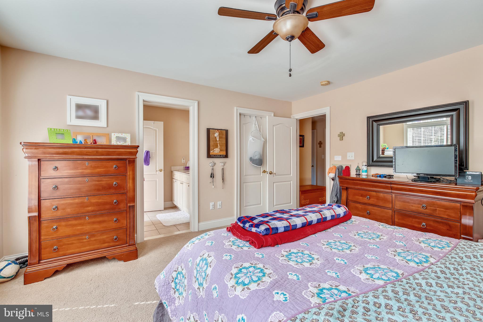 GOLF CLUB SHORES I - Residential