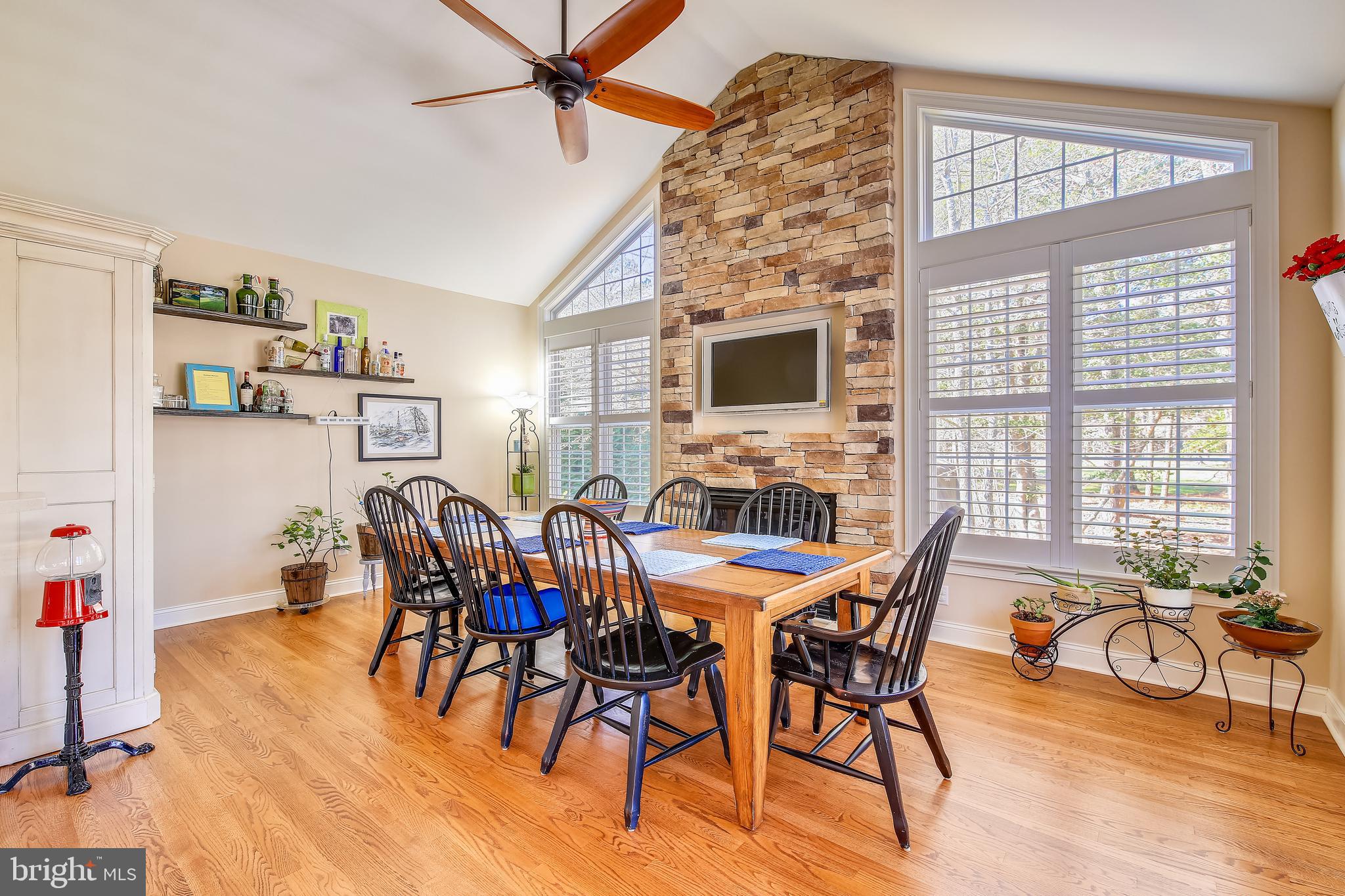 GOLF CLUB SHORES I - Residential