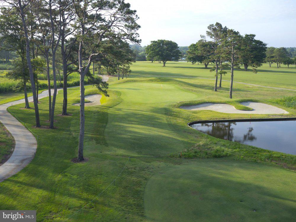 GOLF CLUB SHORES I - Residential