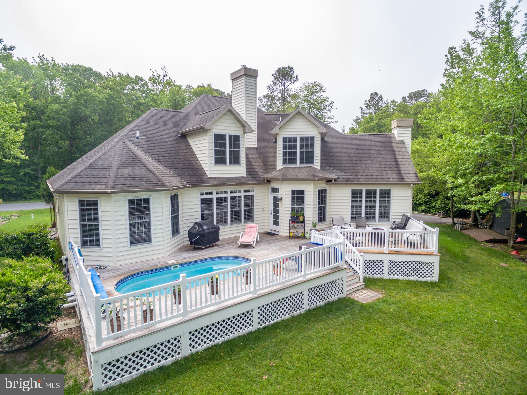 GOLF CLUB SHORES I - Residential