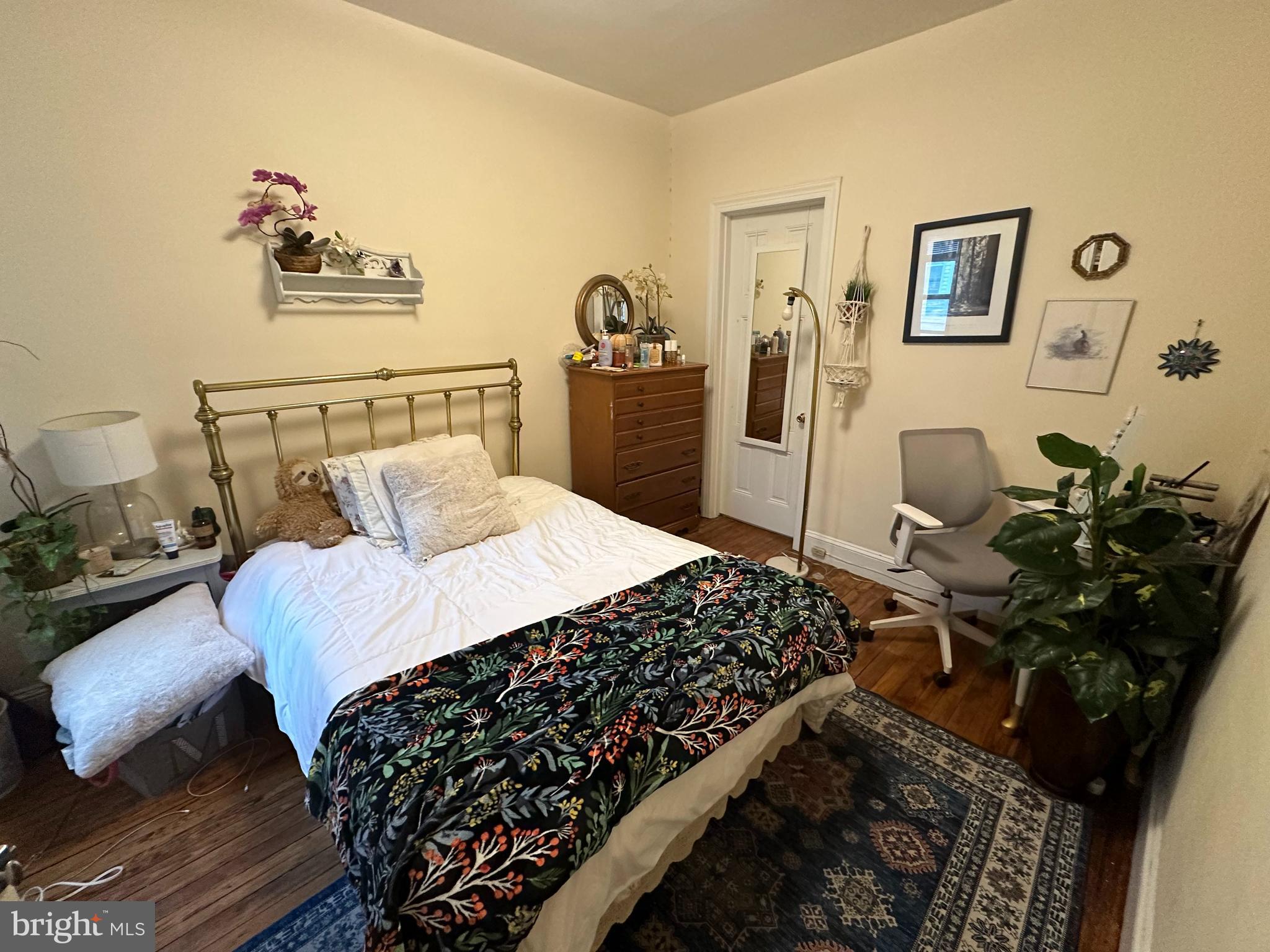 ART MUSEUM AREA - Residential Lease