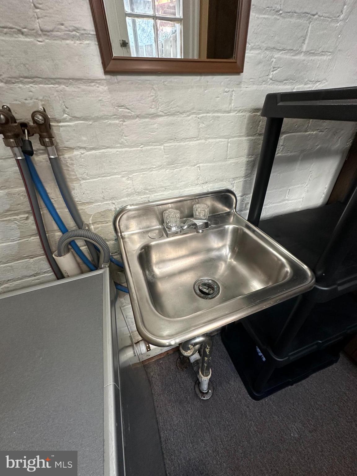 ART MUSEUM AREA - Residential Lease