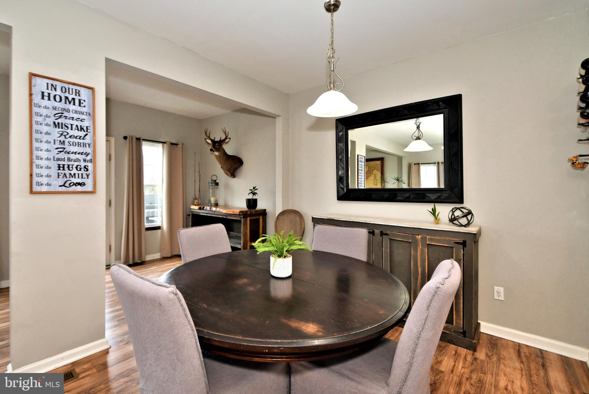 WINDLESTRAE - Residential Lease