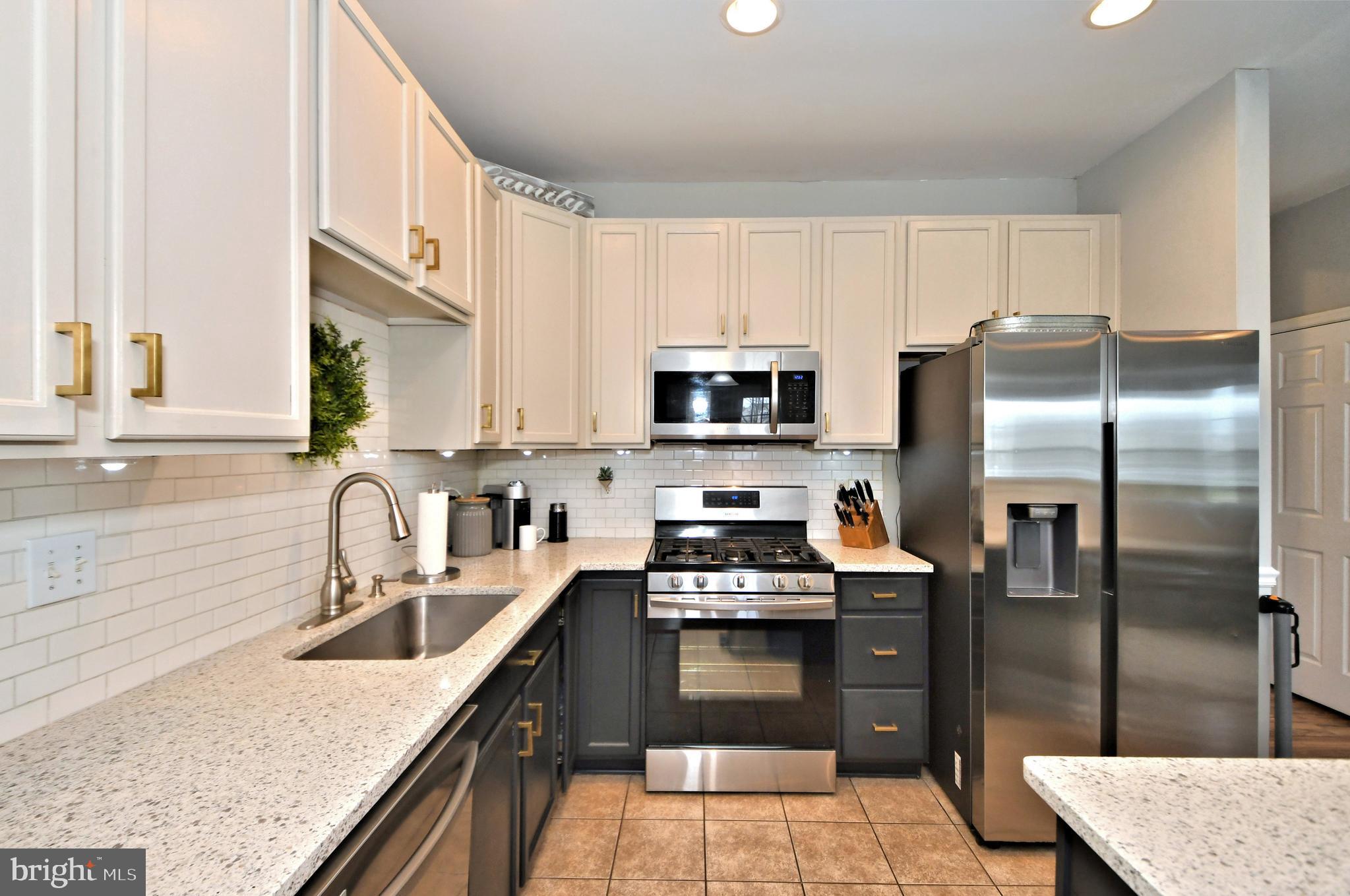 WINDLESTRAE - Residential Lease