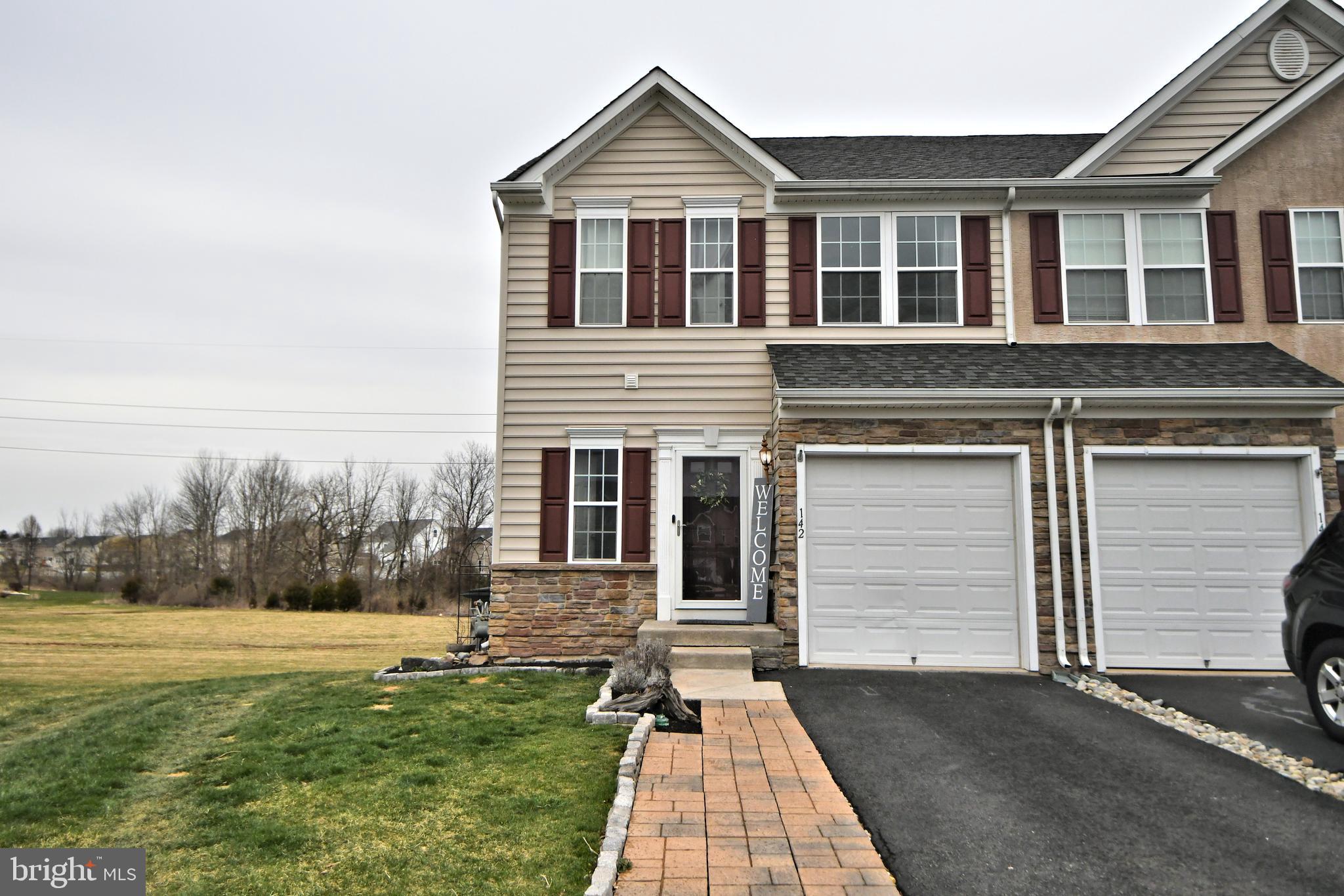 WINDLESTRAE - Residential Lease