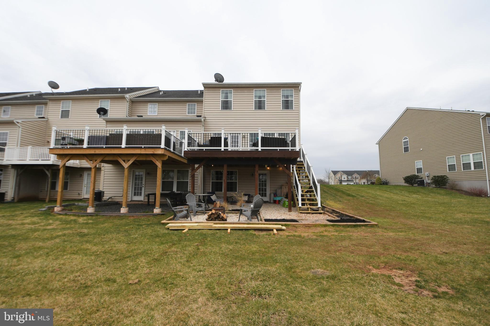 WINDLESTRAE - Residential Lease