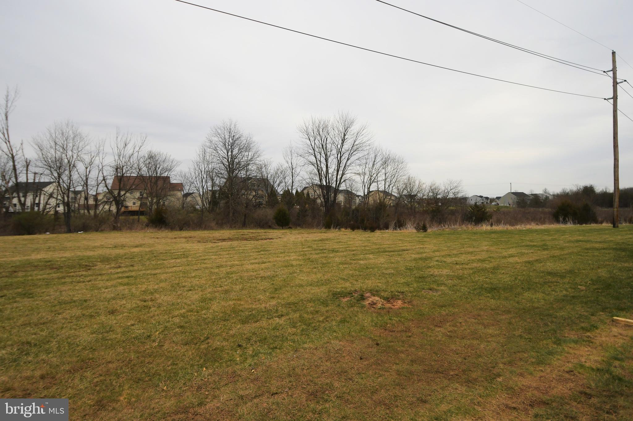 WINDLESTRAE - Residential Lease