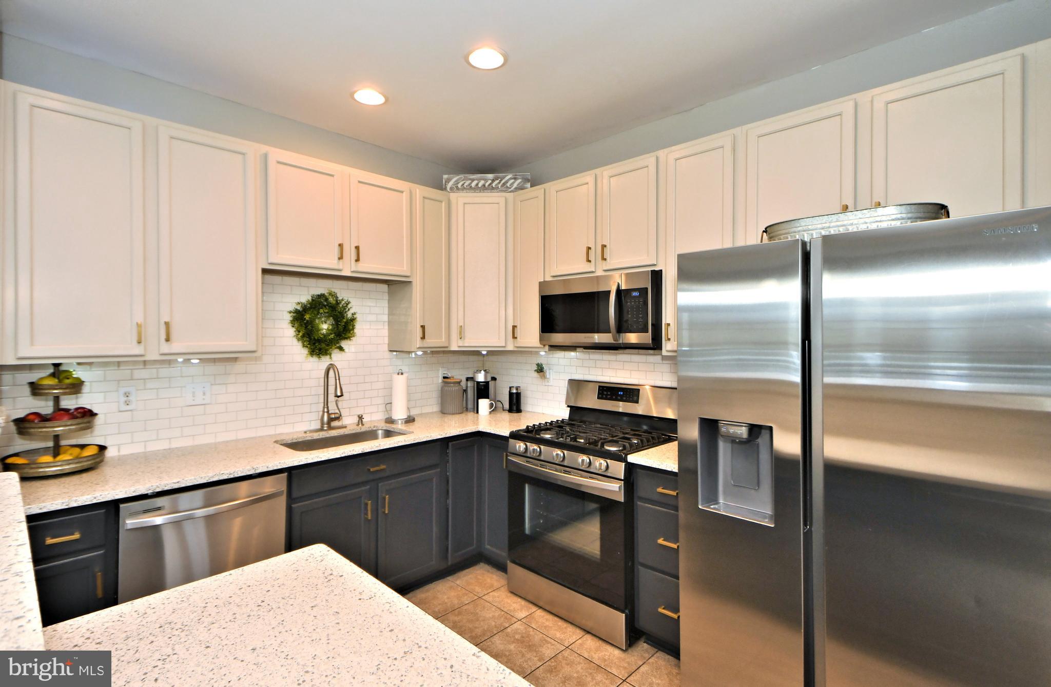 WINDLESTRAE - Residential Lease