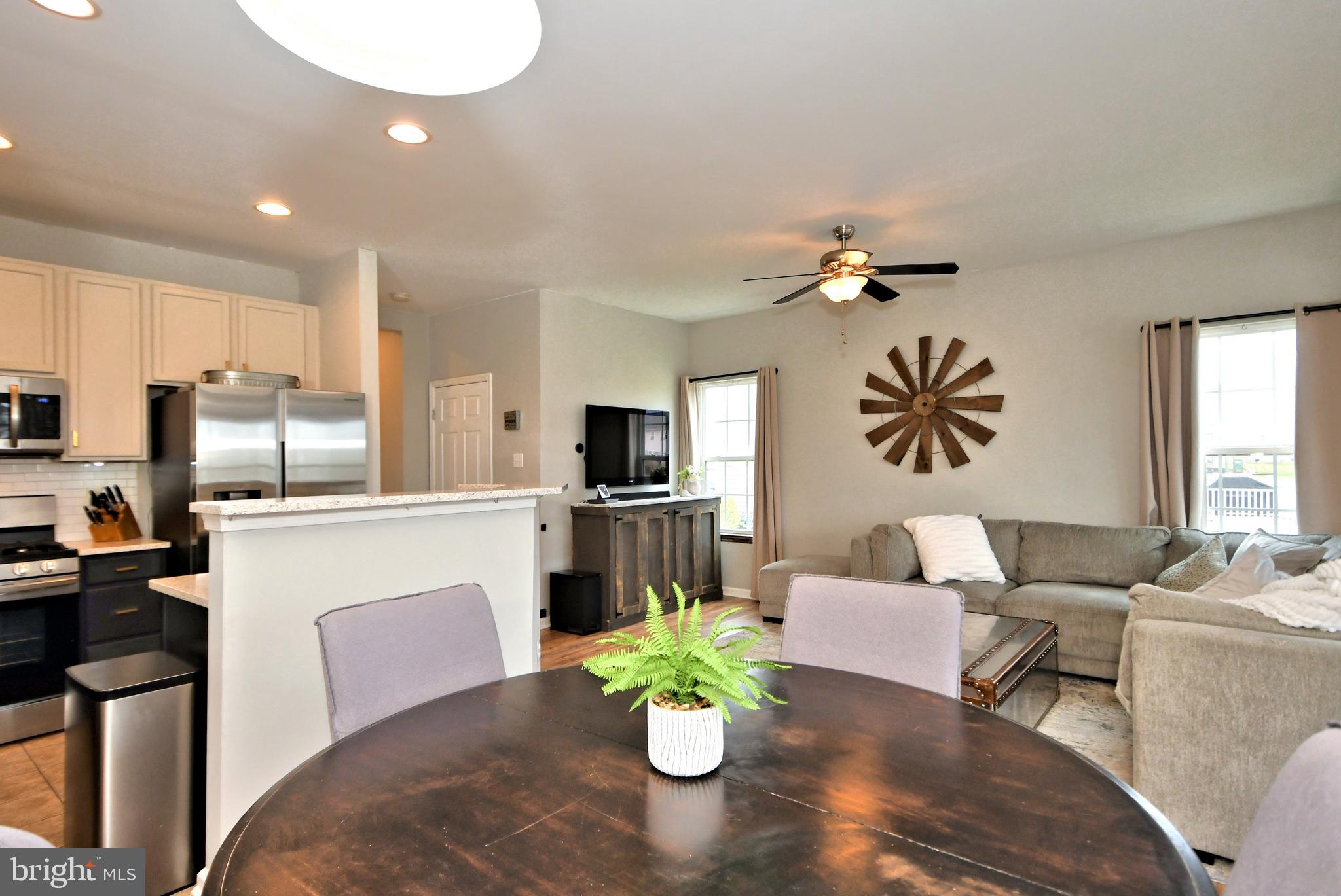 WINDLESTRAE - Residential Lease