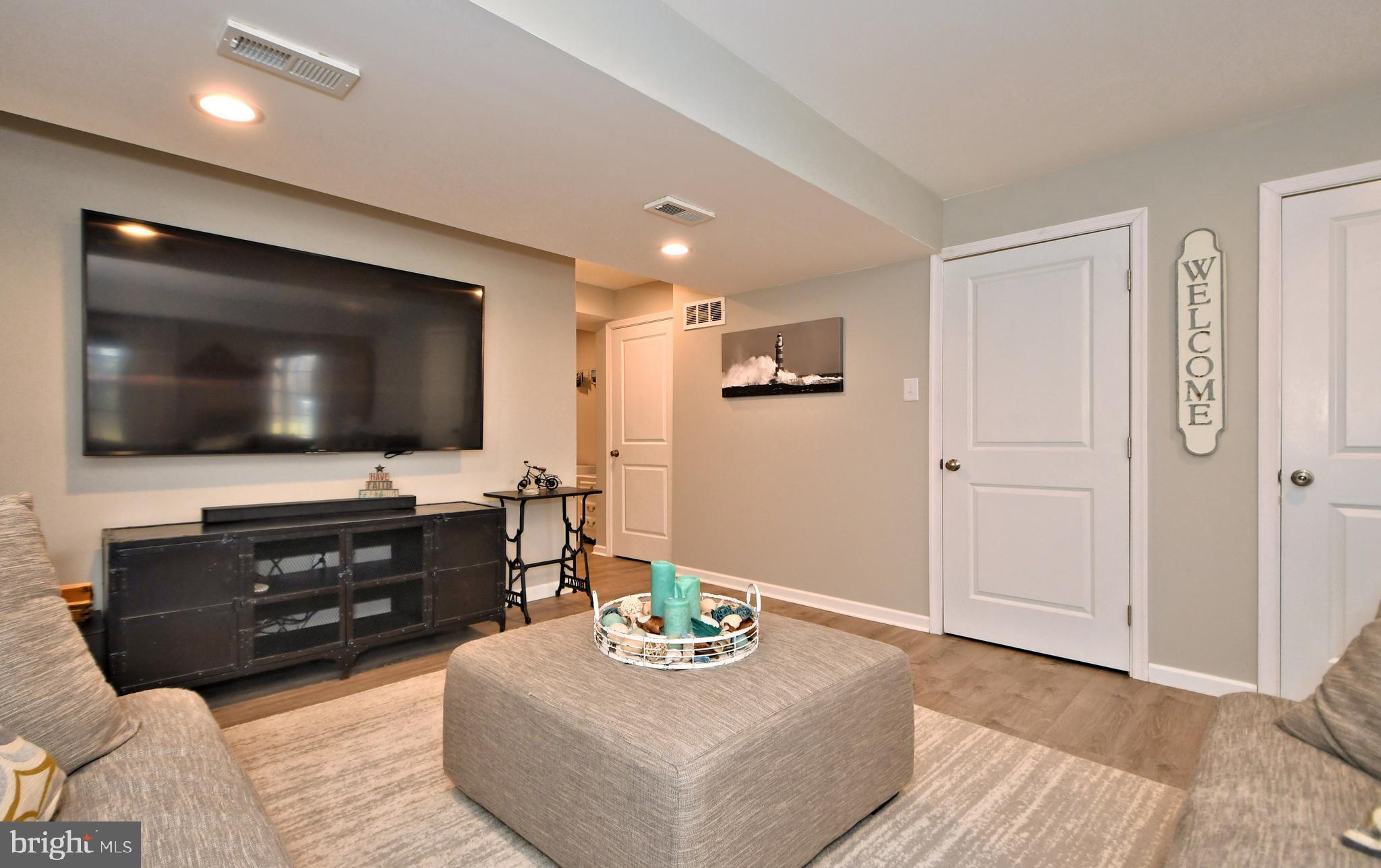 WINDLESTRAE - Residential Lease