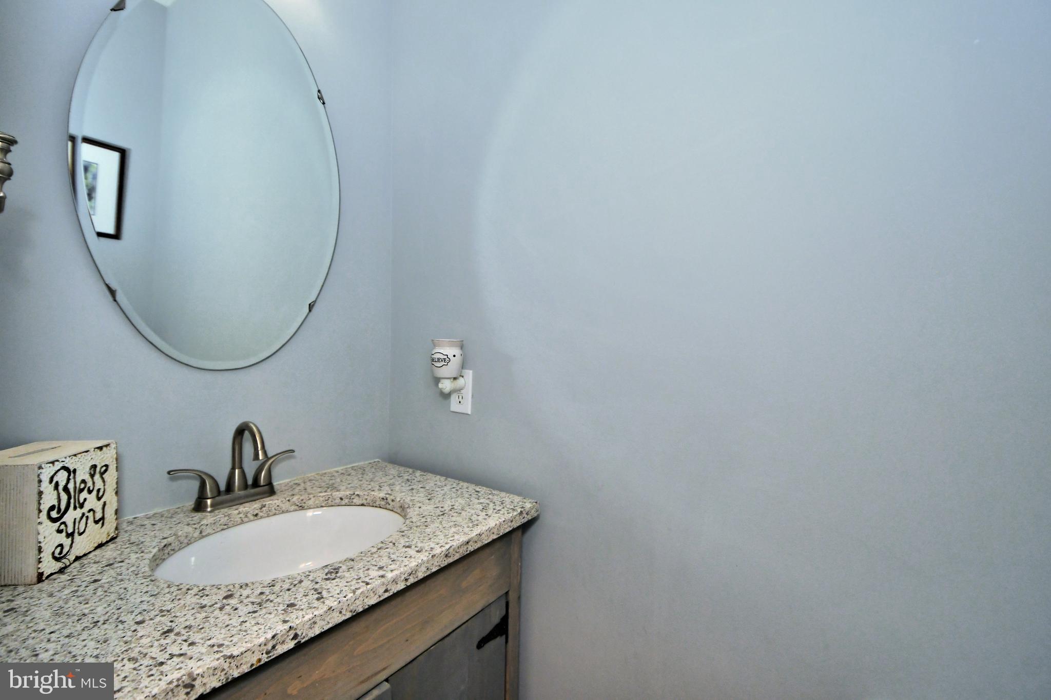 WINDLESTRAE - Residential Lease