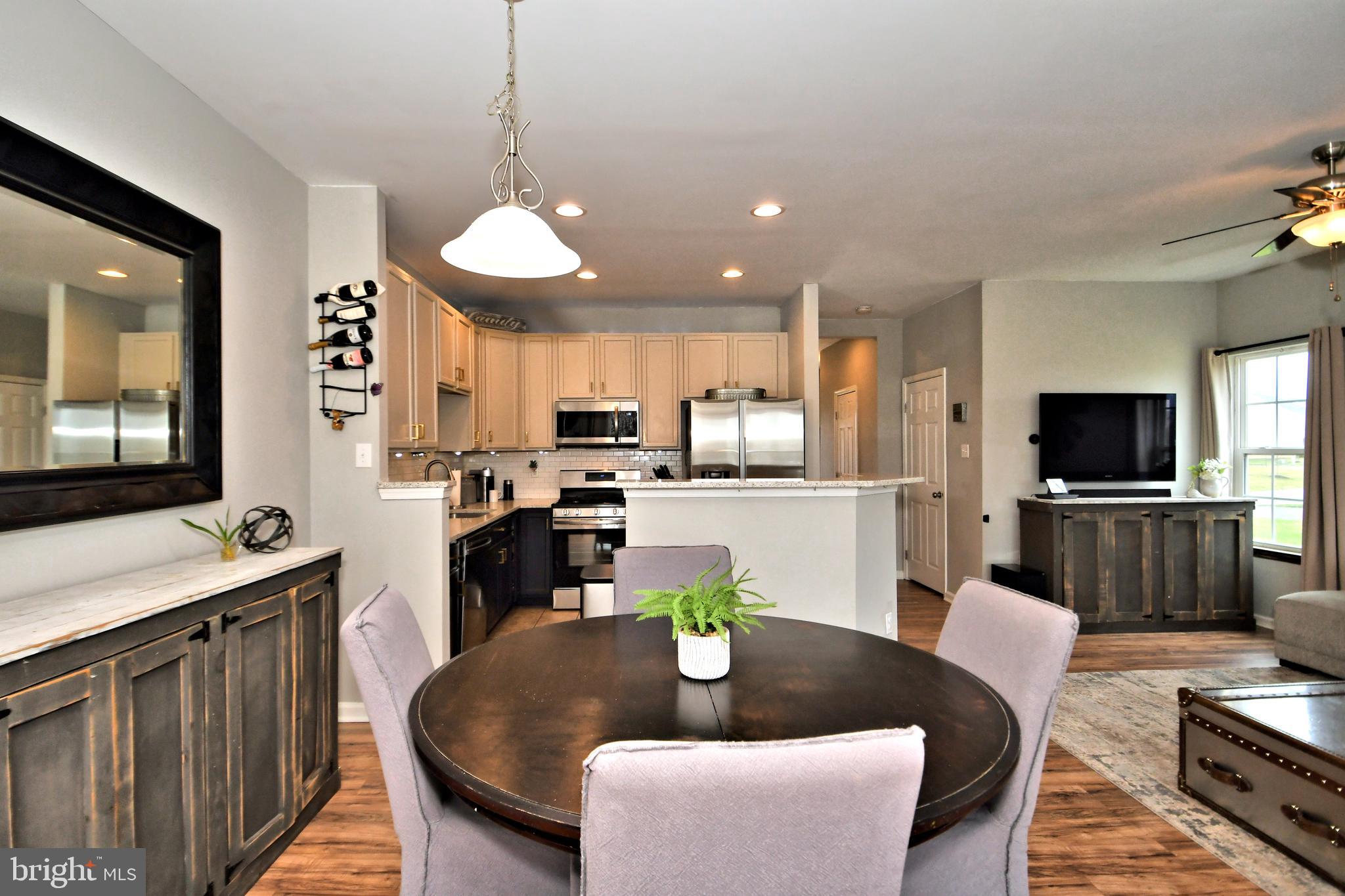 WINDLESTRAE - Residential Lease