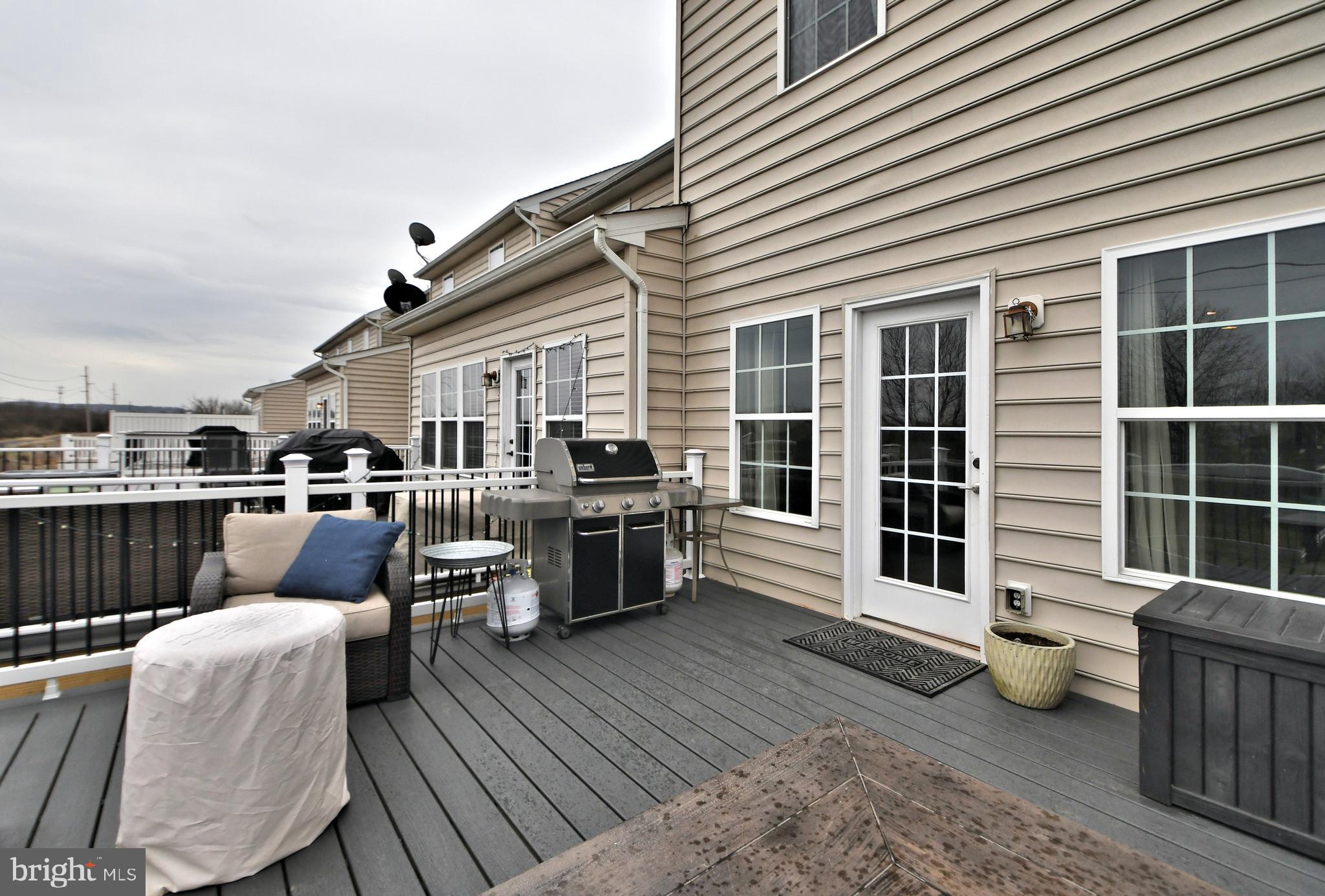 WINDLESTRAE - Residential Lease