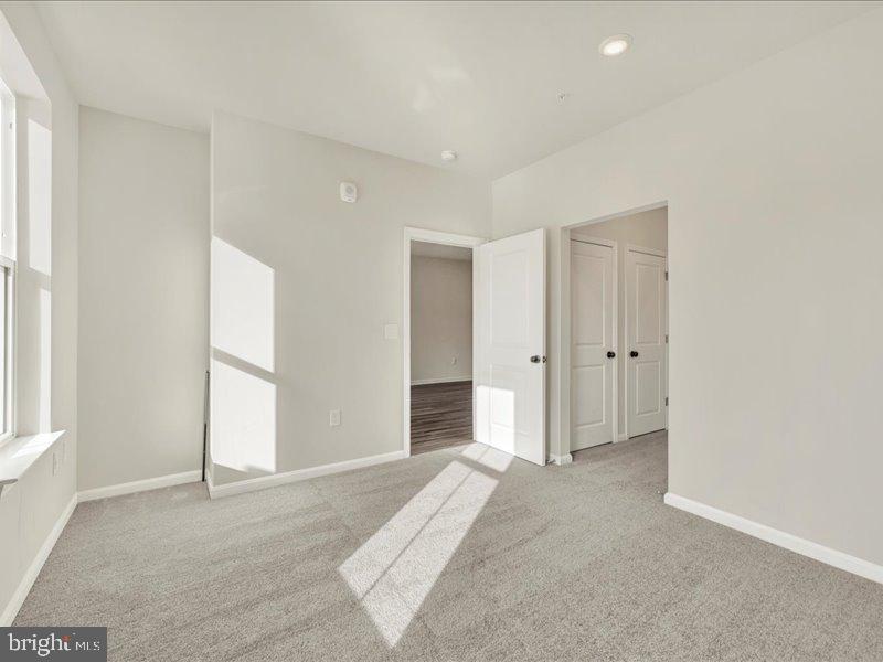 BEECHFIELD MANORS - Residential