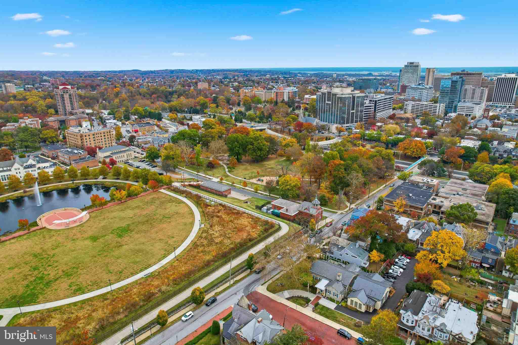 COOL SPRING - Residential