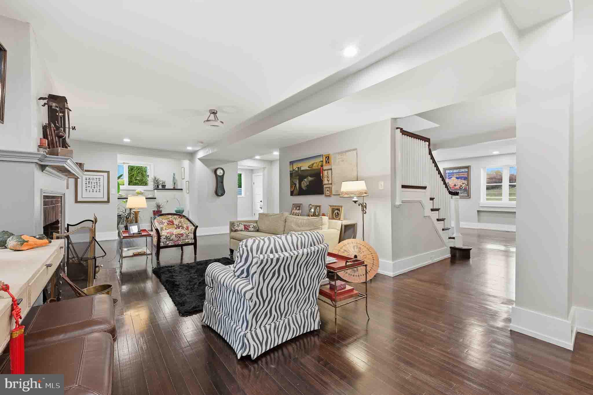 COOL SPRING - Residential