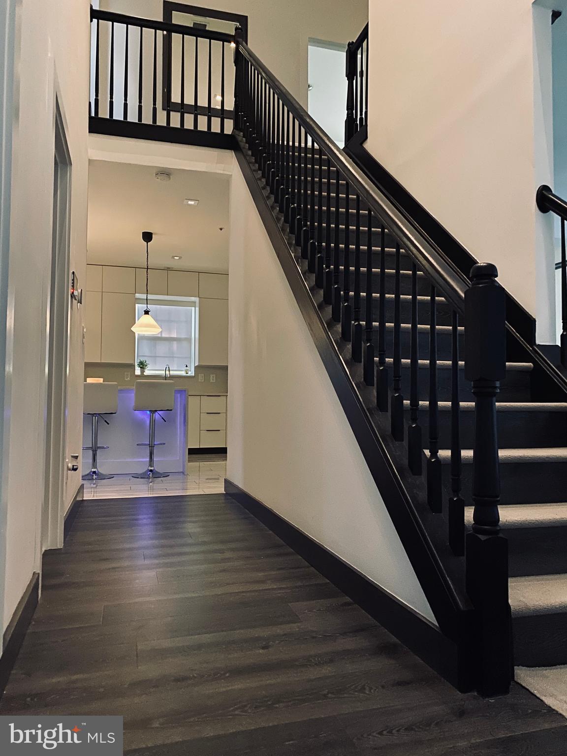 GLENN ESTATES - Residential