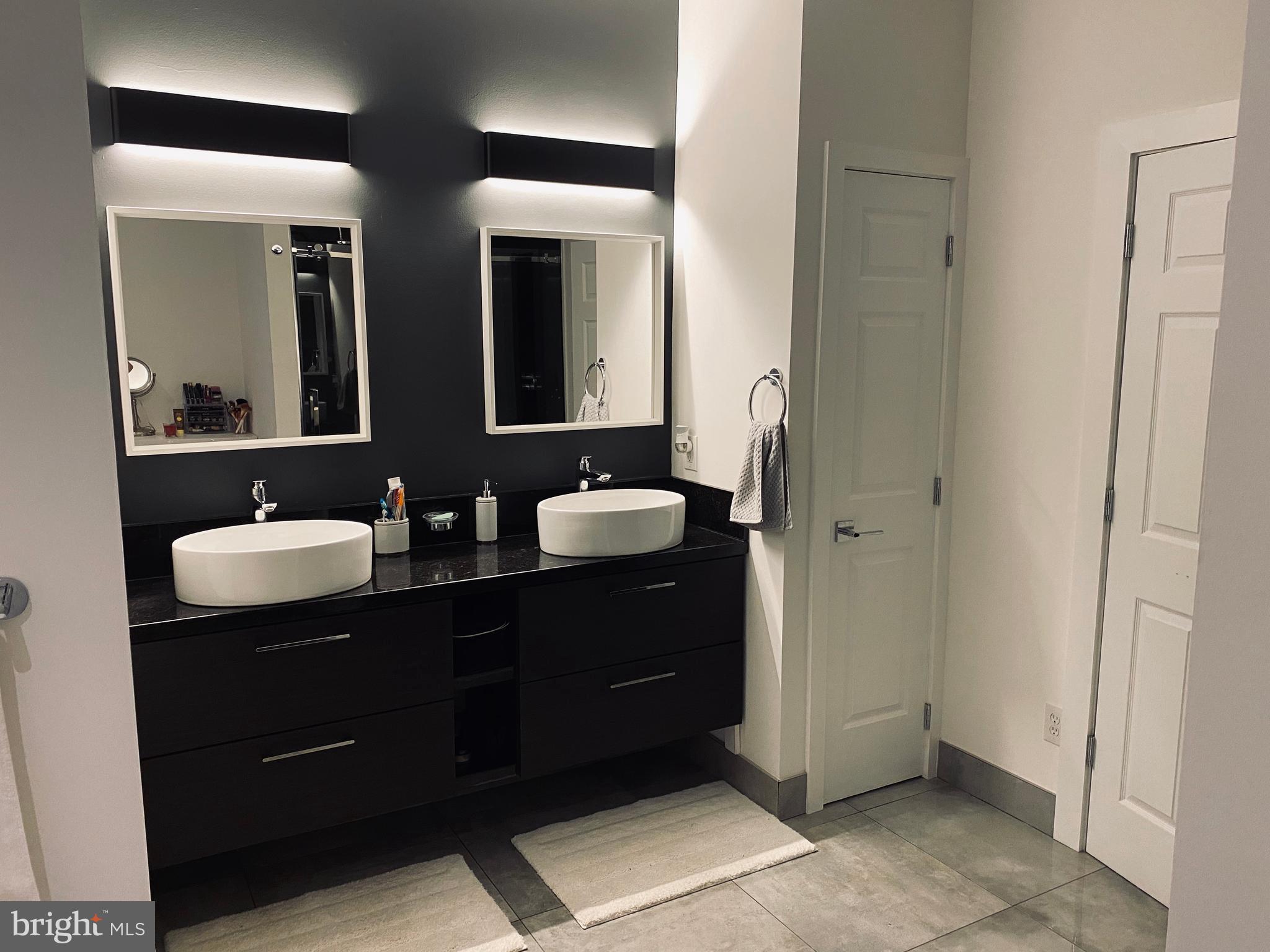 GLENN ESTATES - Residential