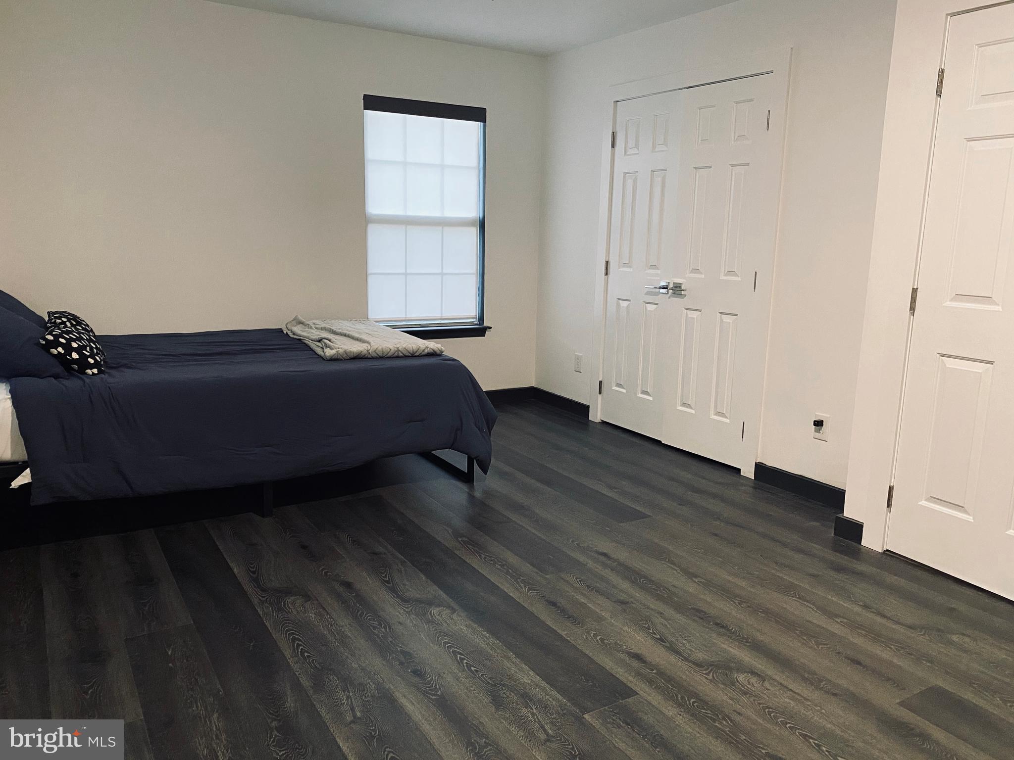 GLENN ESTATES - Residential