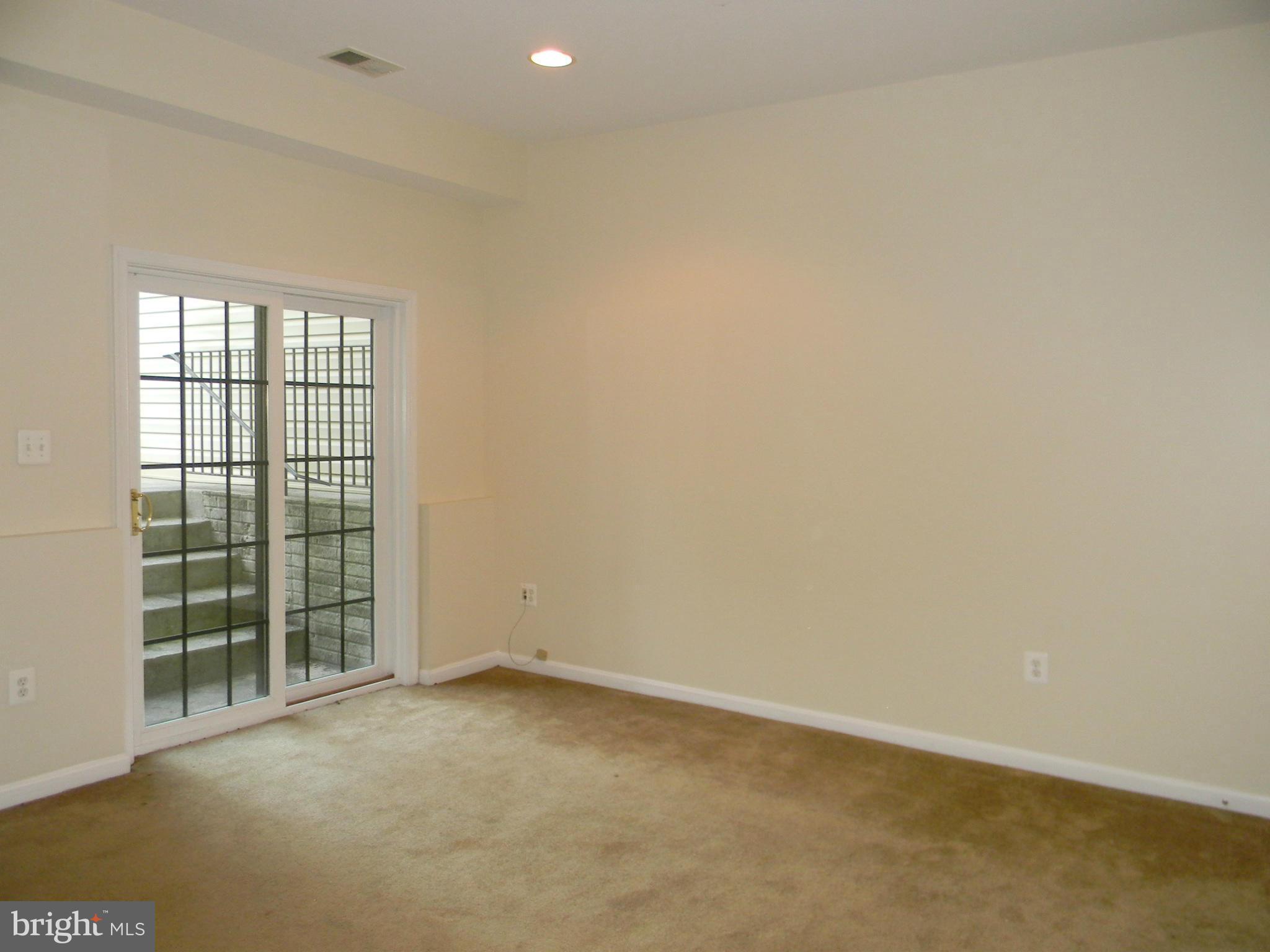 ROXBURY MEWS - Residential