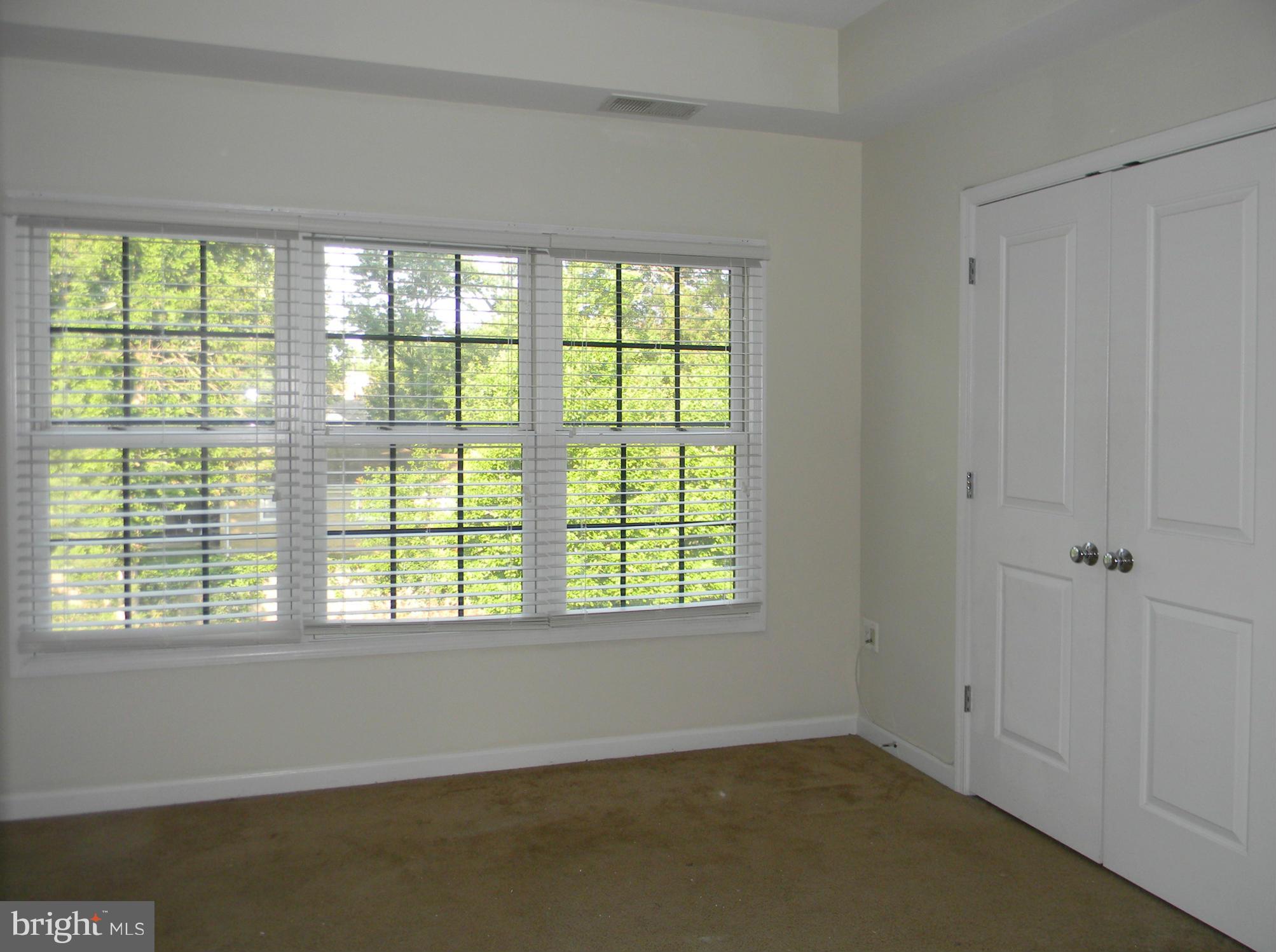 ROXBURY MEWS - Residential