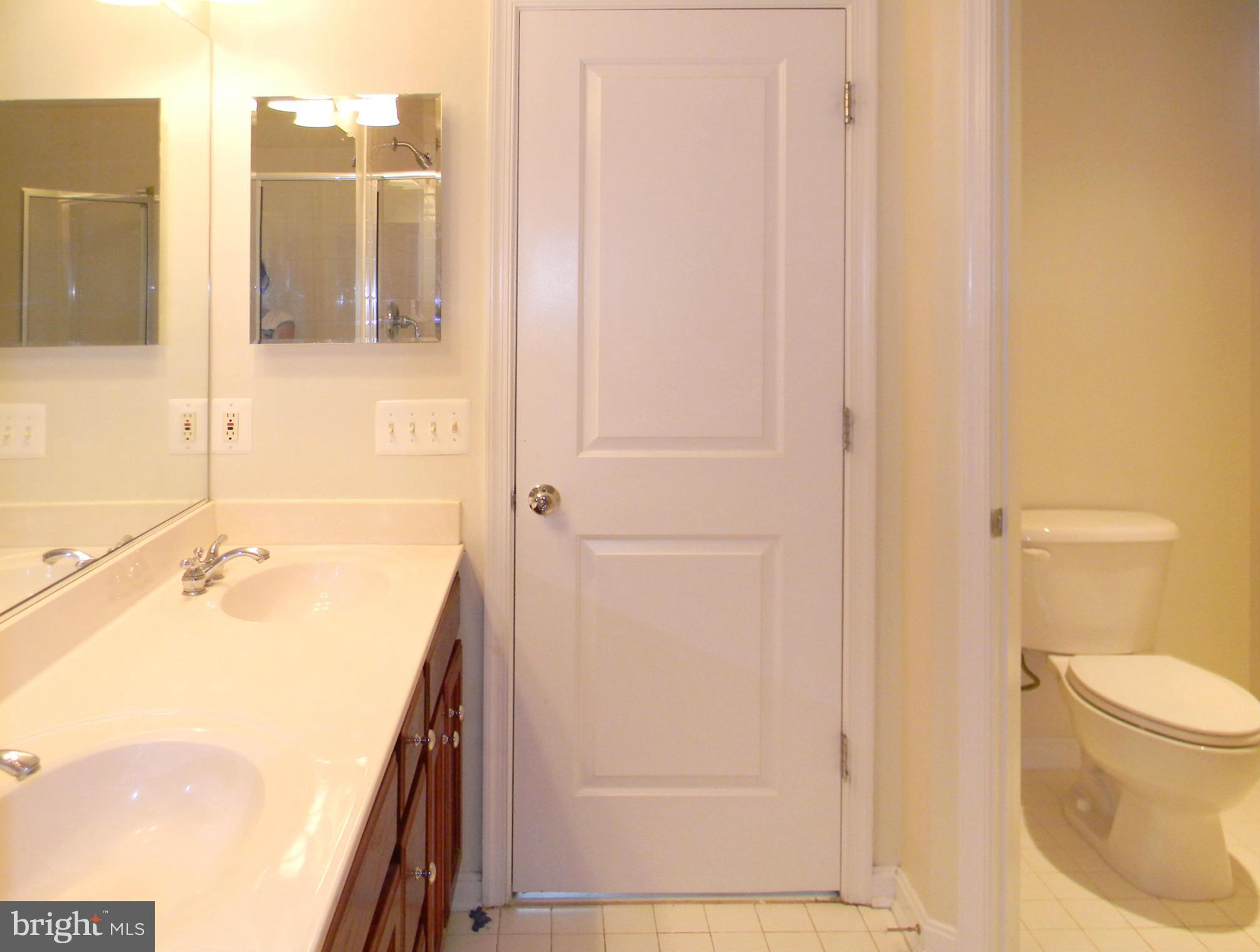 ROXBURY MEWS - Residential