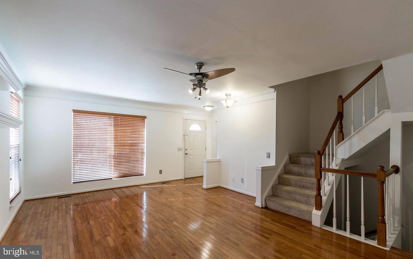 RIVER OAKS - Residential Lease