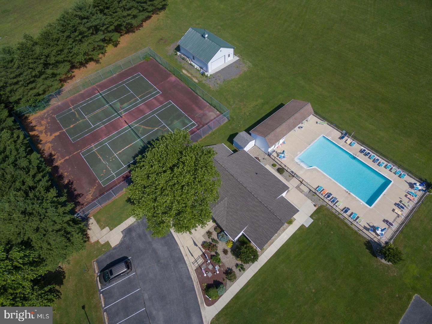 CHAPEL GREEN - Residential