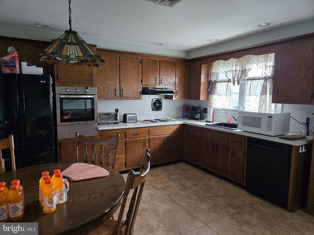 WILLOW WOODS - Residential