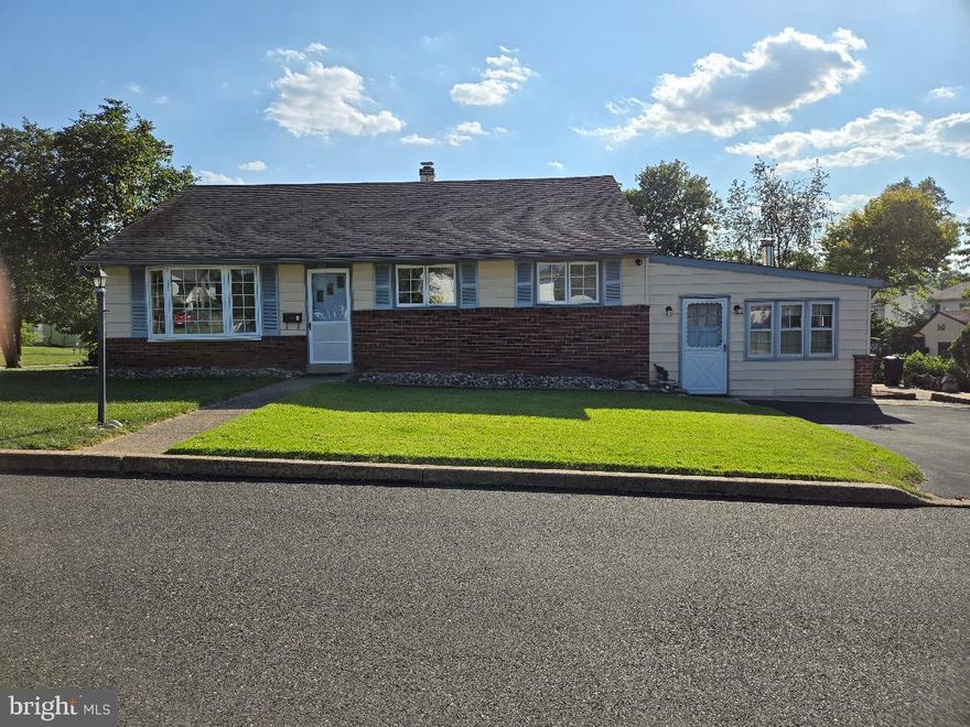 Large living room with bow window and carpeting, eat-in kitchen, 2bedrooms hall bath, office, 3rd bedroom has door to outside and woodstove. Lower level has den, bar powder room and work shop
OPEN HOUSE THRUSDAY 5-7