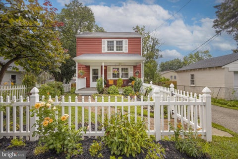 Photo of 804 Campbell Lane, GLENSIDE, PA 19038 (MLS # PAMC2189232)