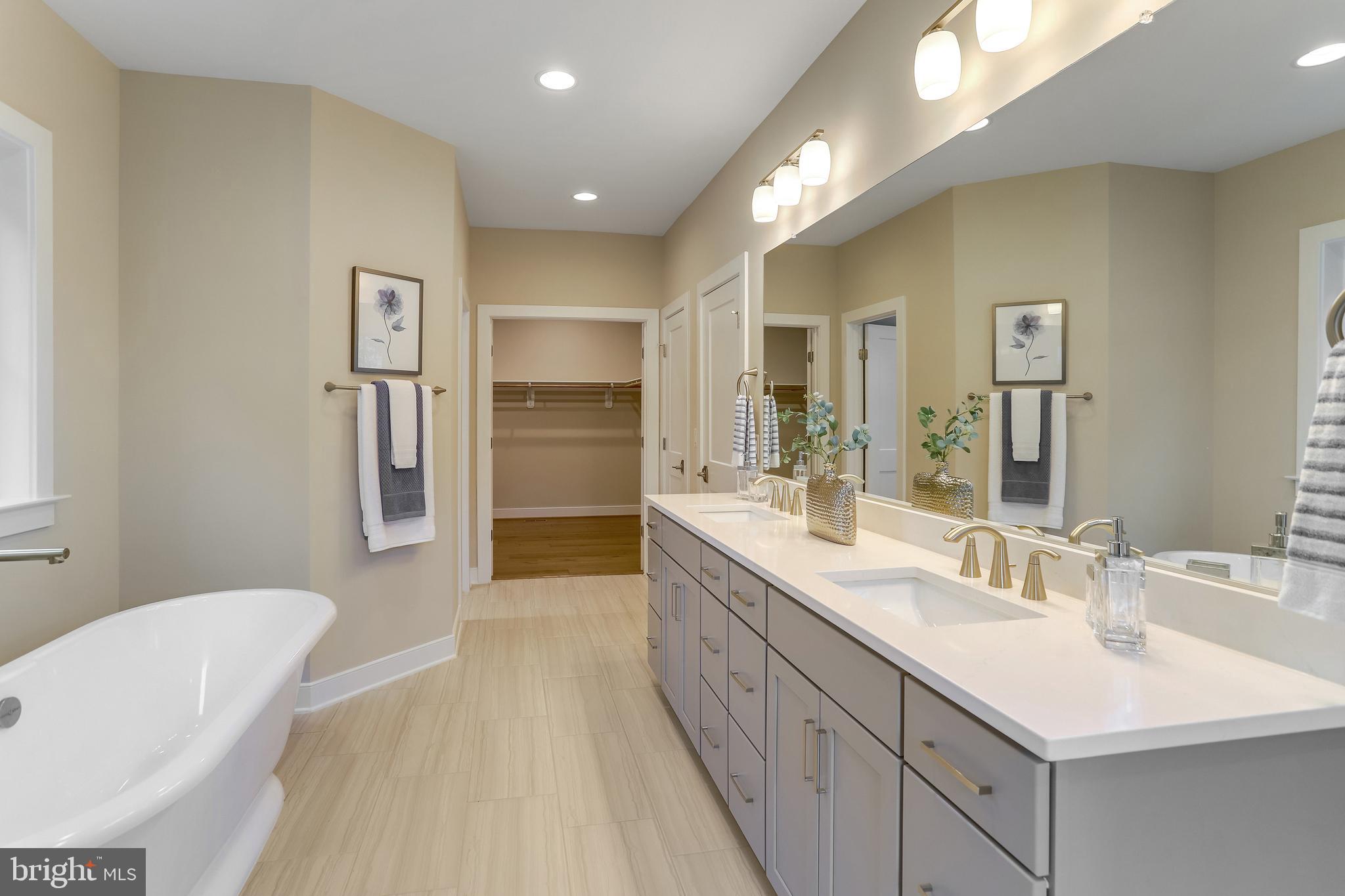 DUNN LORING - Residential