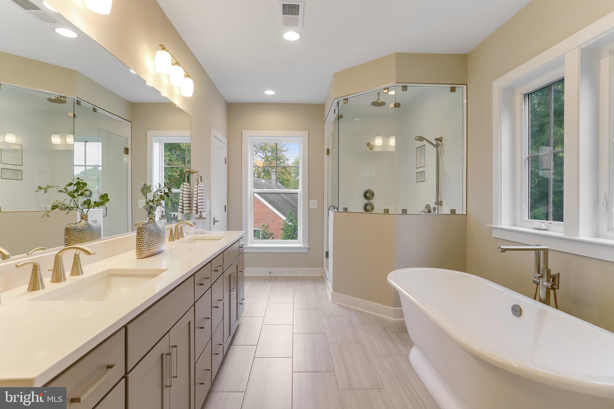 DUNN LORING - Residential