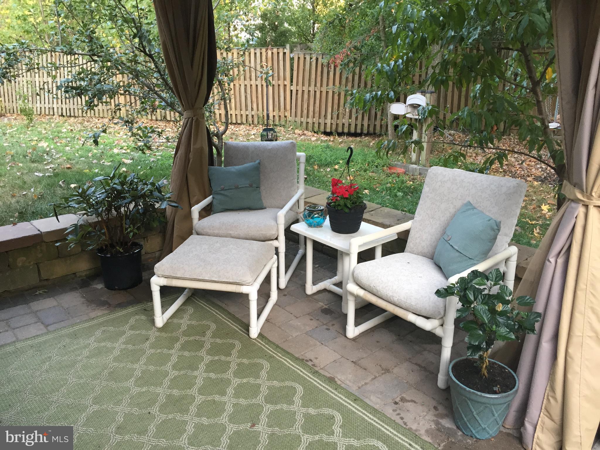 XENOPHONS TEN THOUSAND - Residential Lease