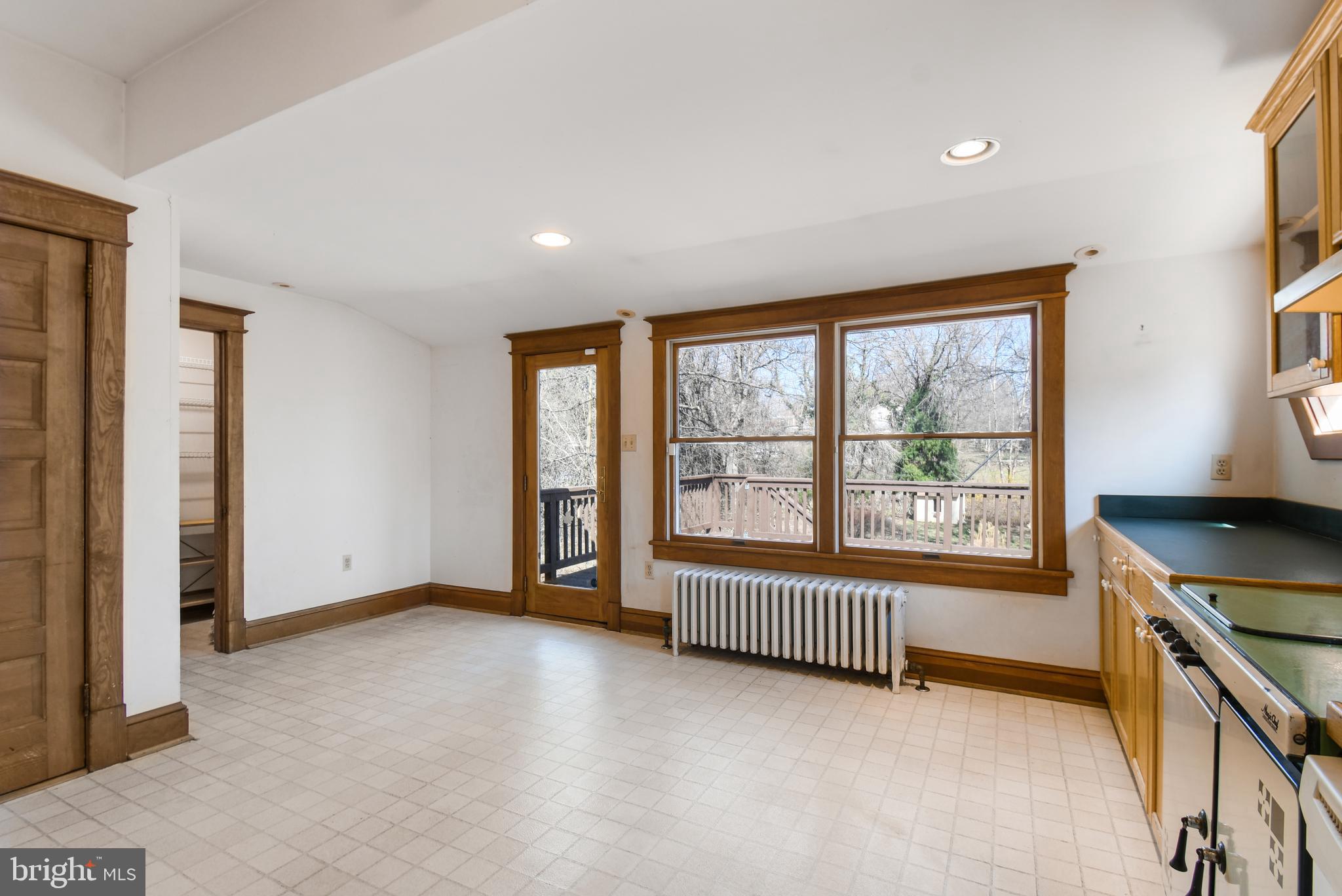 SILVER SPRING - Residential