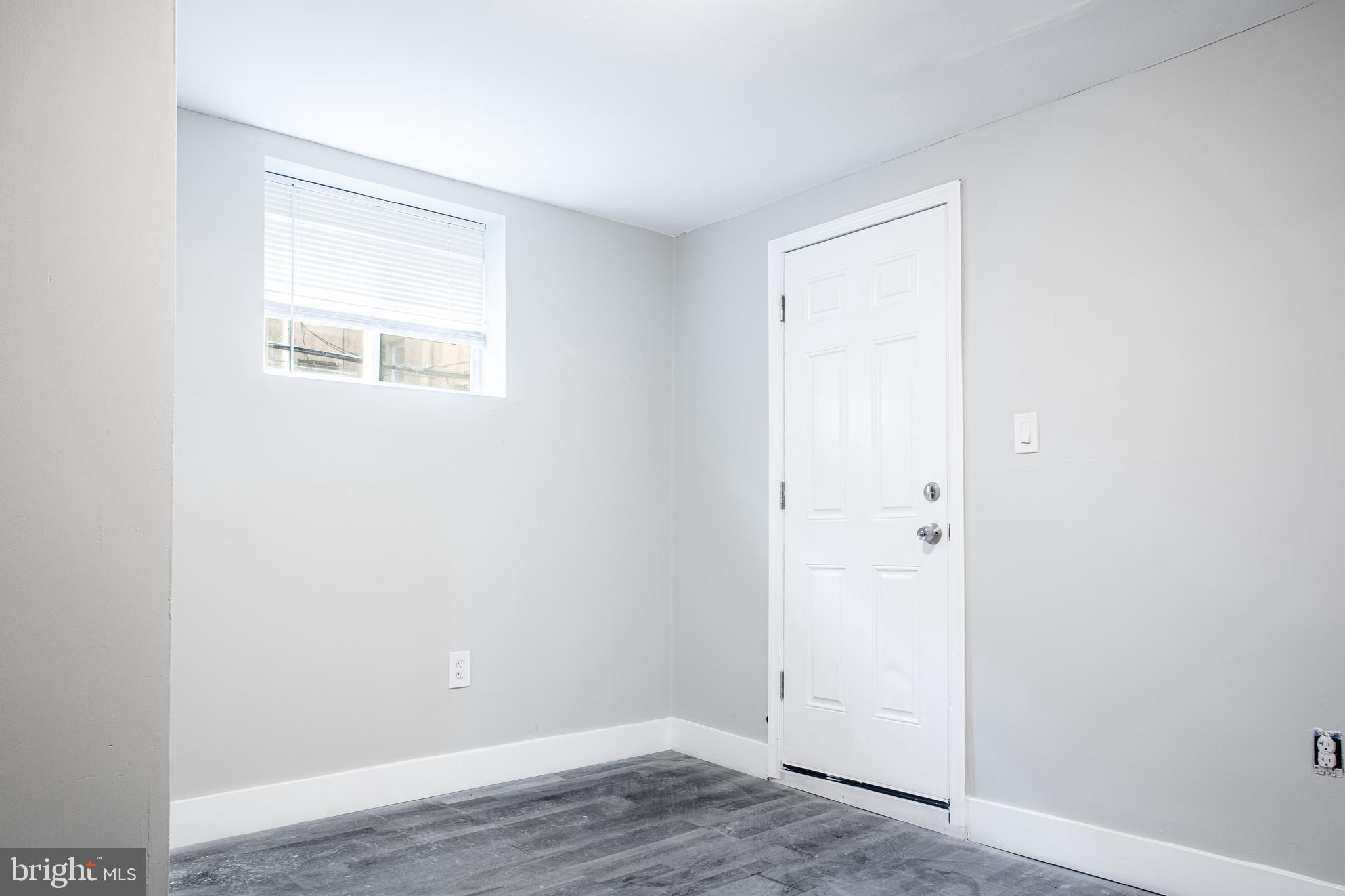 POINT BREEZE - Residential Lease