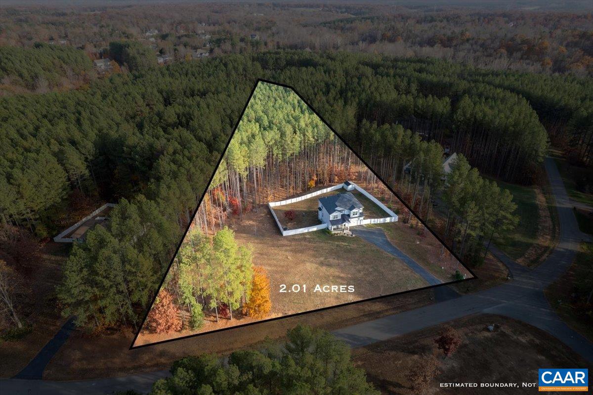 FOX HOLLOW - Residential