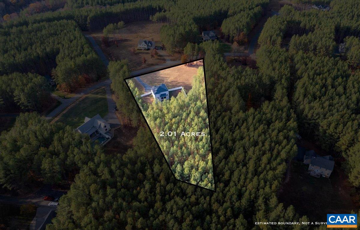 FOX HOLLOW - Residential