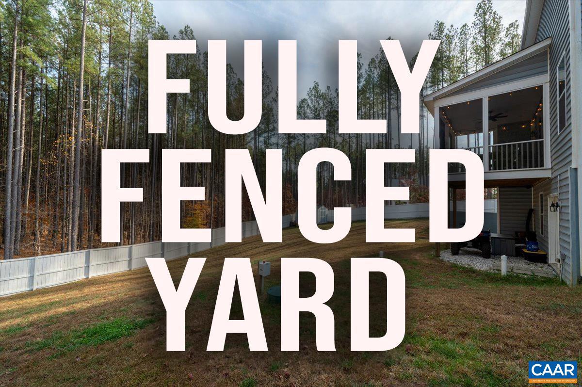 FOX HOLLOW - Residential