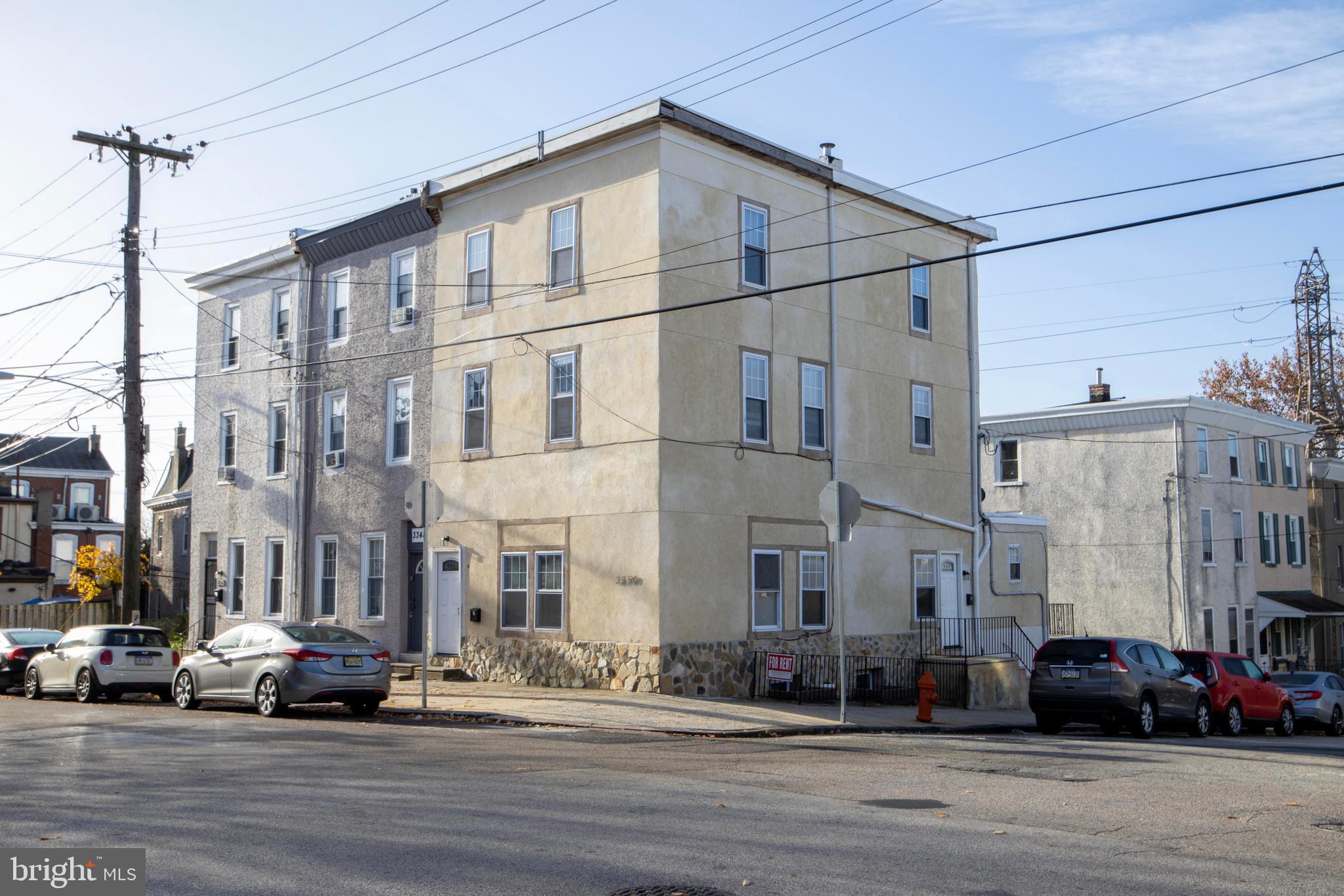 EAST FALLS - Residential Lease