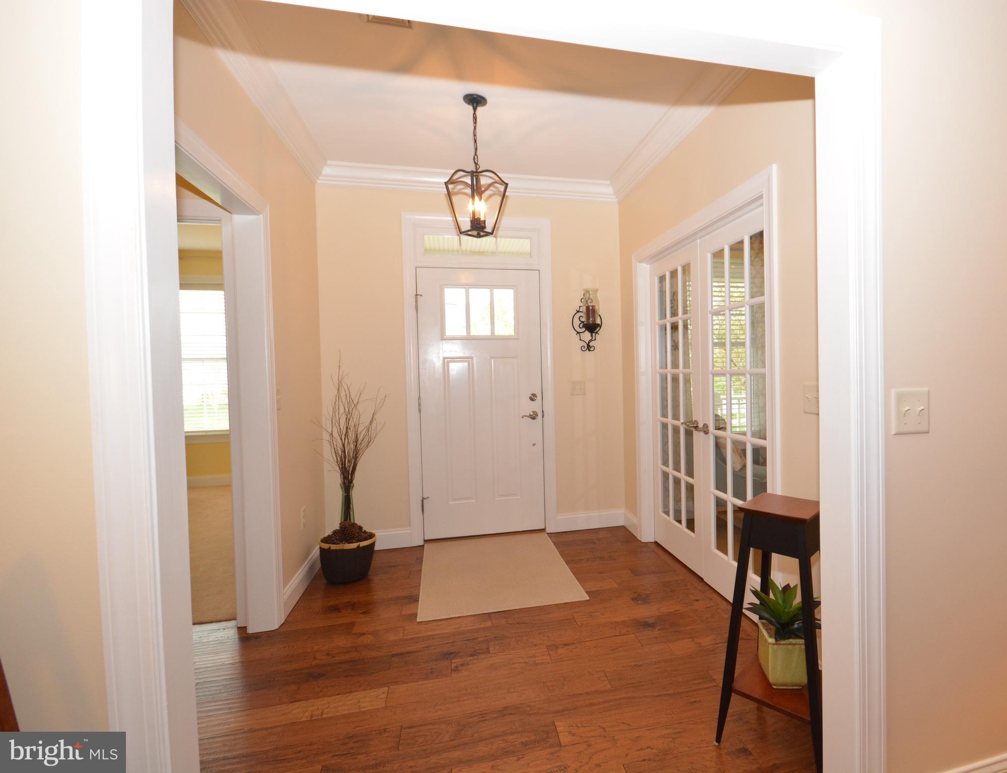 HOME TOWNE SQUARE - Residential